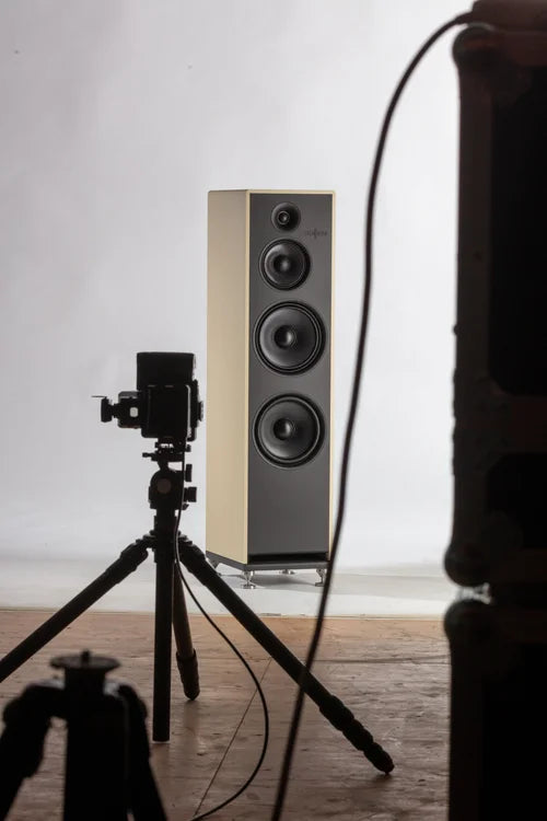 Stenheim Alumine Three SE