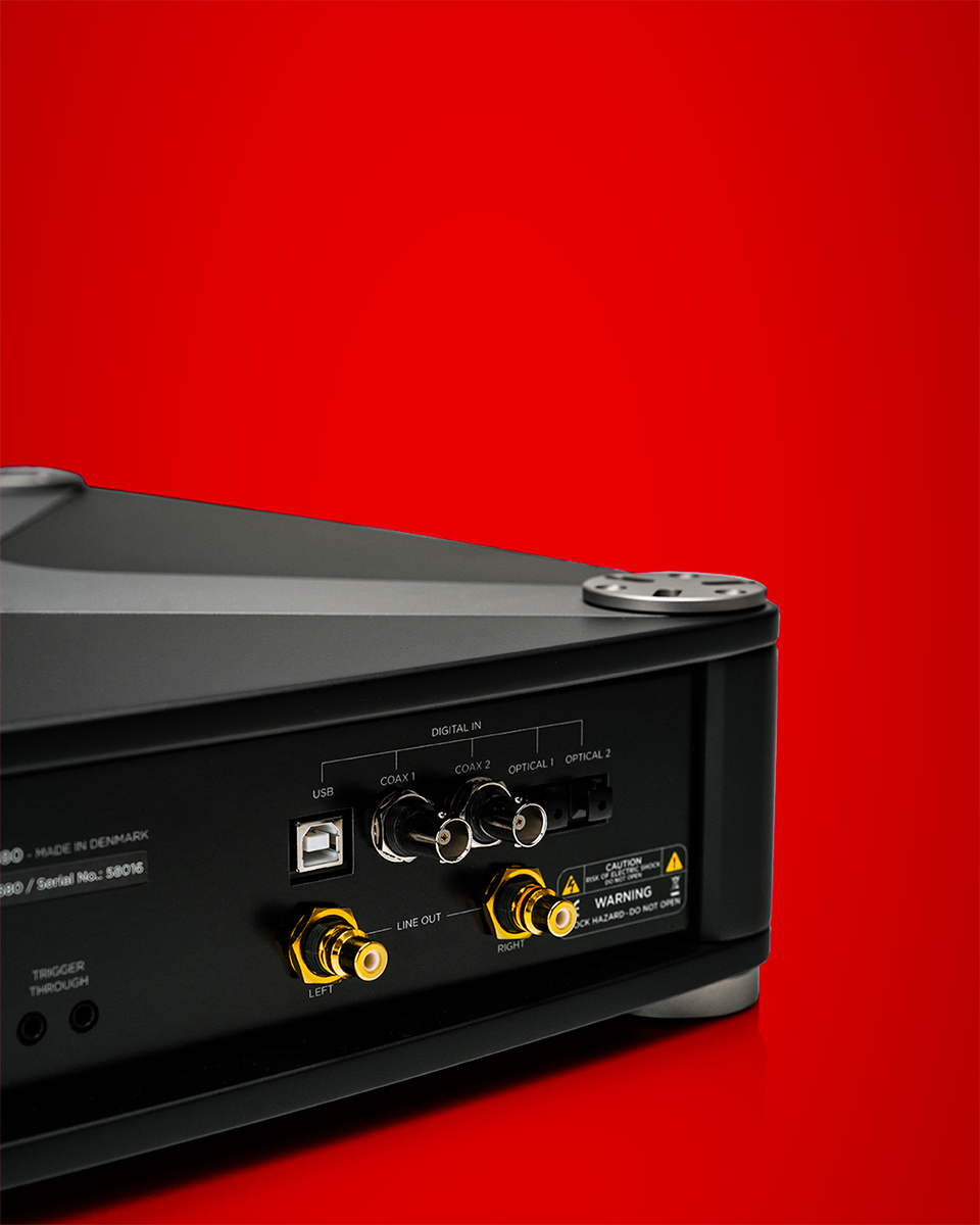 Aavik D-580 Digital/Analog Converter - Open Box