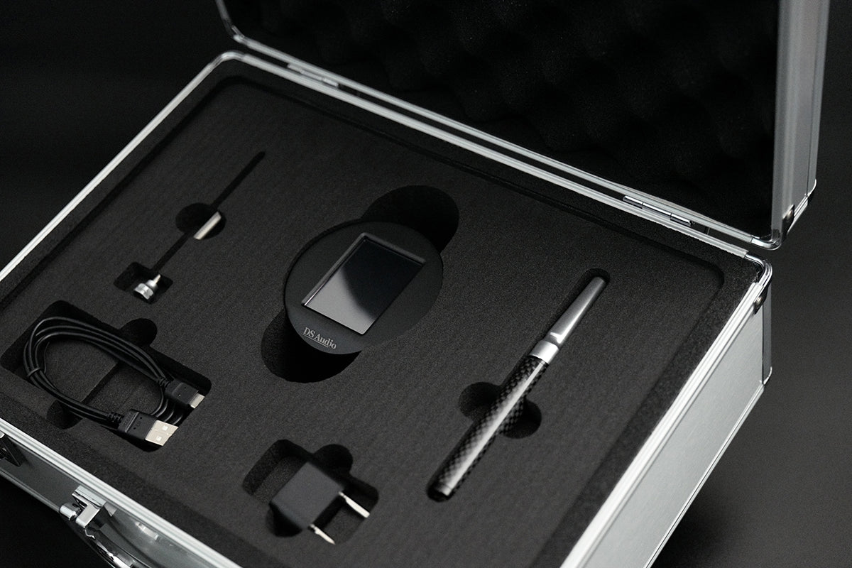 DS Audio ES-002 Eccentricity Detection Stabilizer