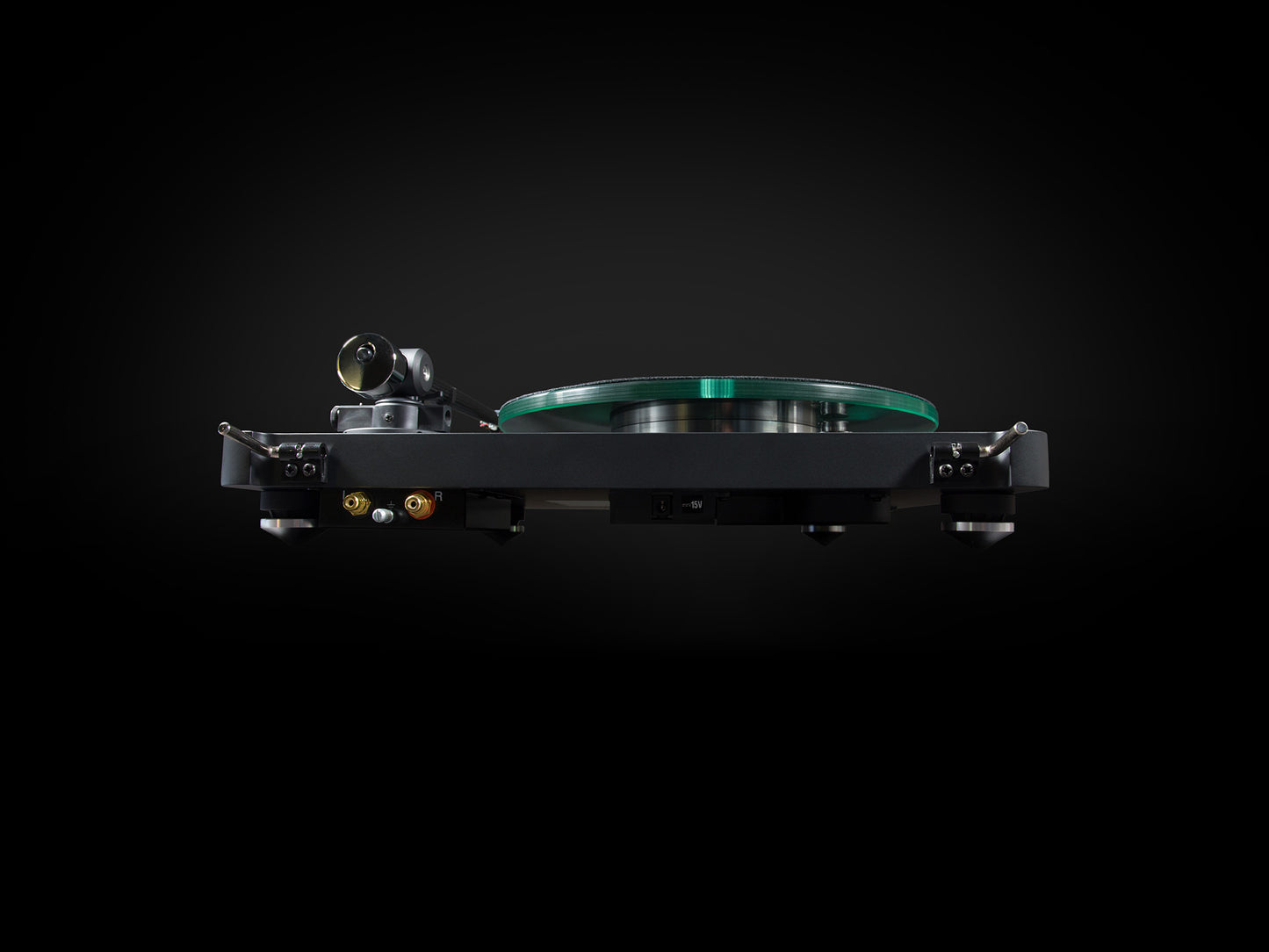 NAD C 588 Turntable
