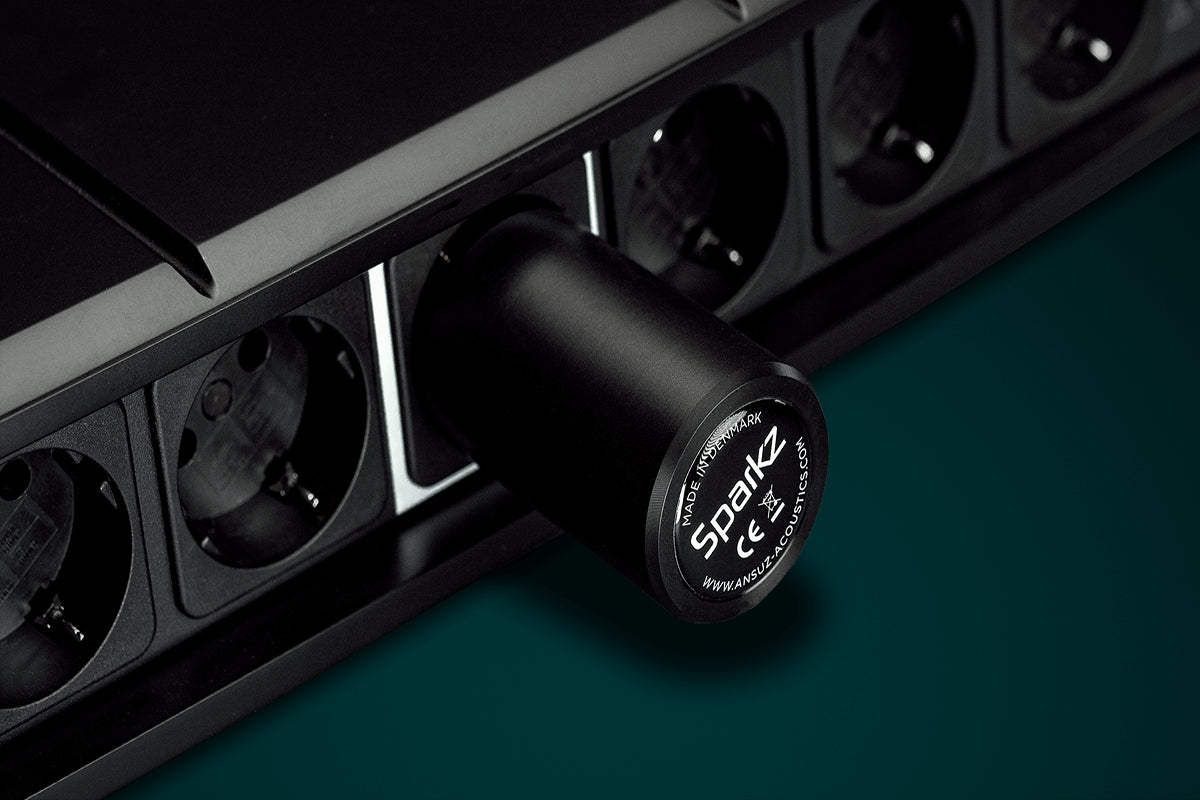 Ansuz Sparkz/ Harmonizer