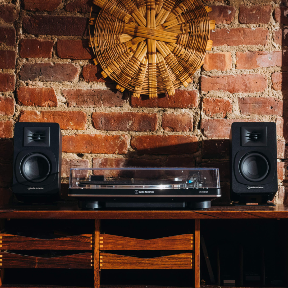 Audio-Technica AT-SP3X Powered Bookshelf Speakers