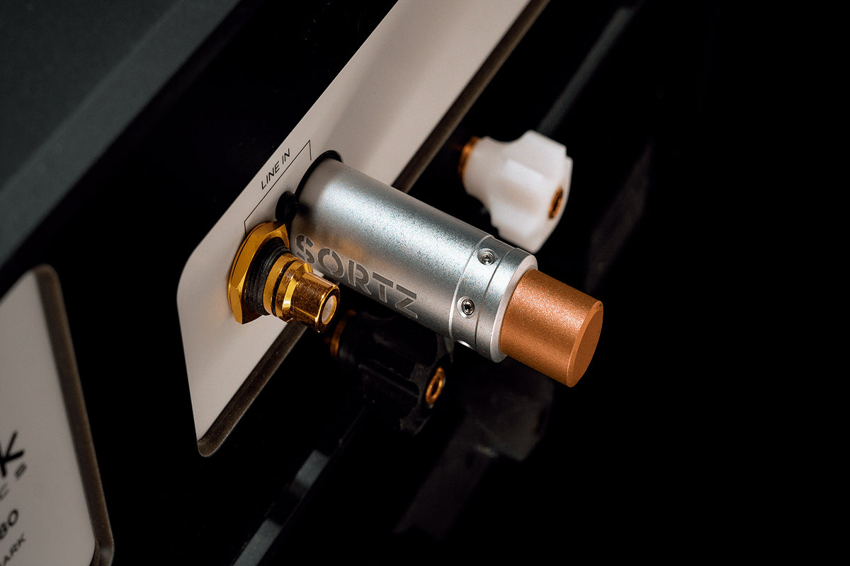 Ansuz Sortz/Noise reduction – XLR (male)