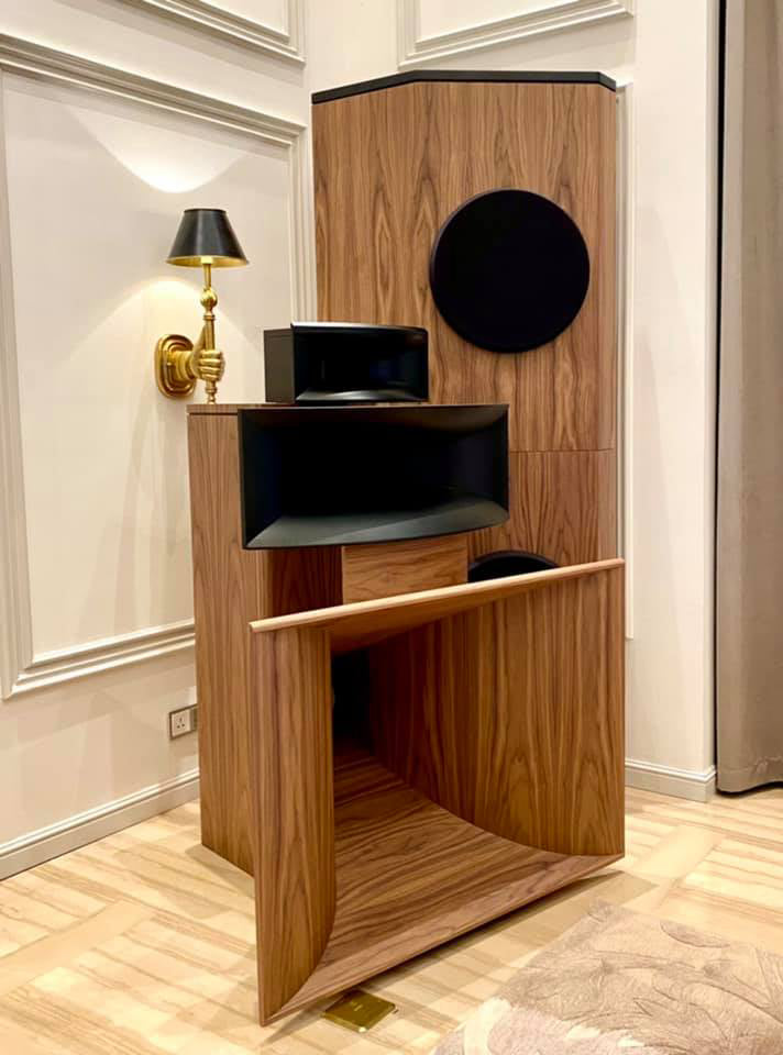 ViVa Audio Master Horn Systems