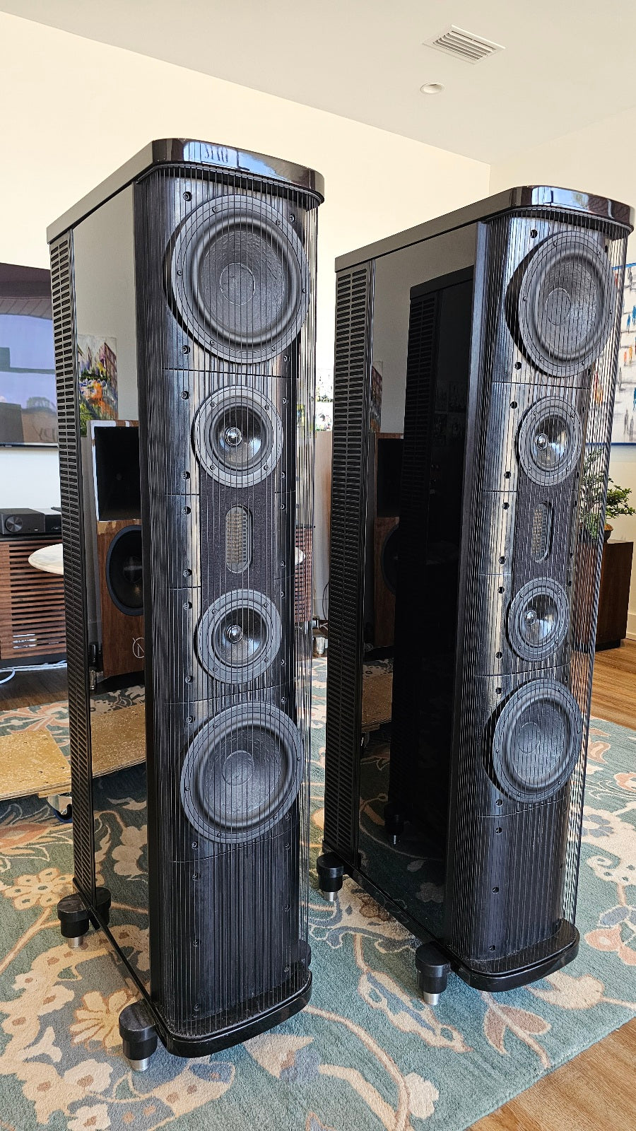 Gryphon Pantheon Loudspeakers + Diablo 300 Integrated Amplifier Package (Trade-in)