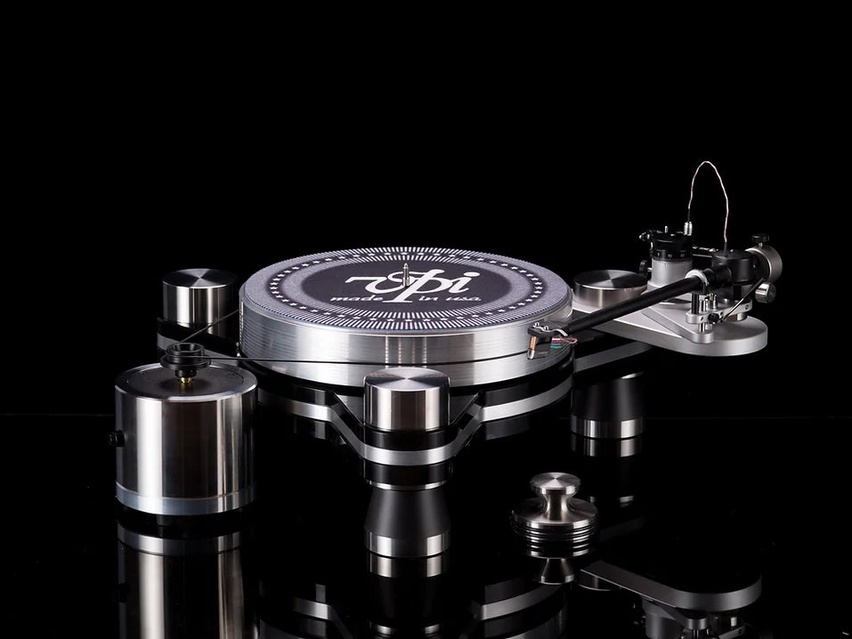 VPI Industries Avenger Turnable