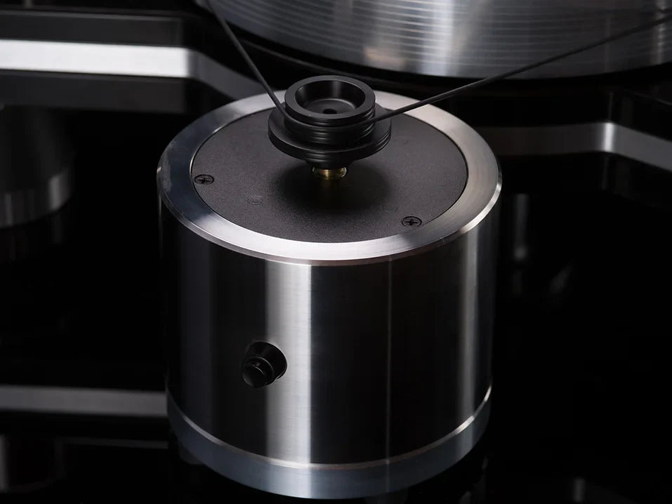 VPI Industries Avenger Turnable