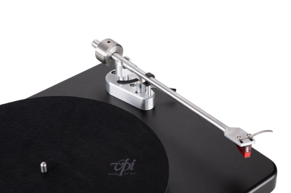 VPI Industries Player Turntable