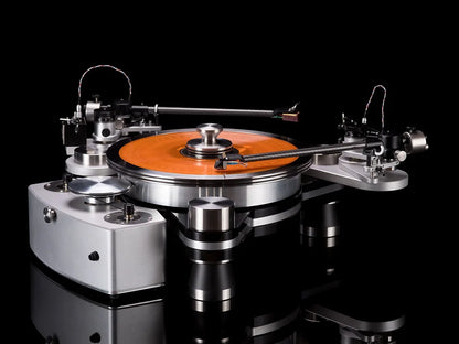 VPI Industries Avenger Plus Turnable