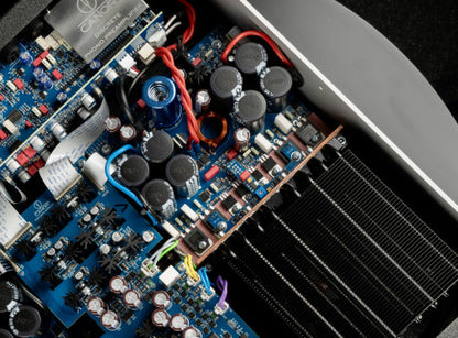 Canor Virtus A3 - All-In-One Hybrid Amplifier