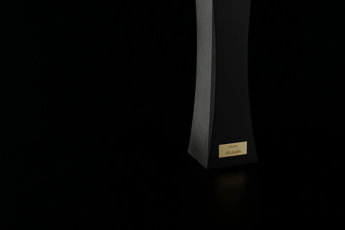 DS Audio Ion-001 Vinyl Ionizer