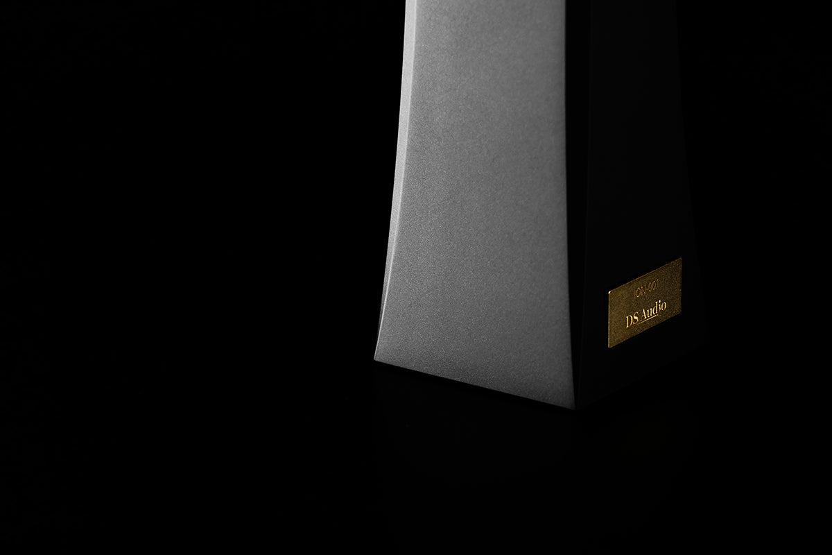 DS Audio Ion-001 Vinyl Ionizer
