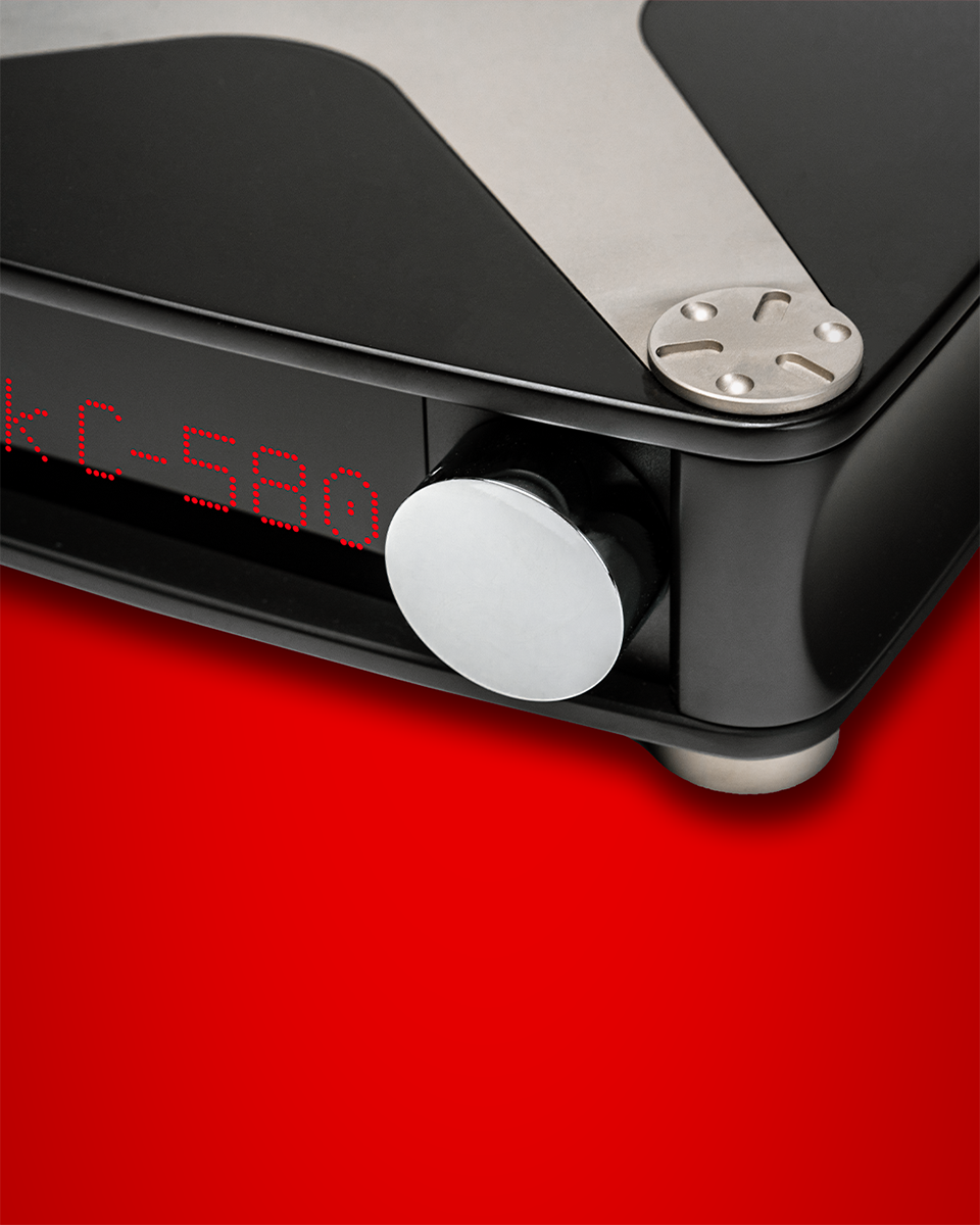 Aavik C-580 Control Amplifier - Store Demo