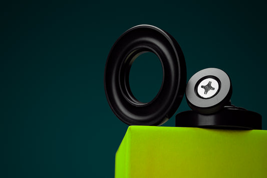 Ansuz Darkz Feet/Resonance Control