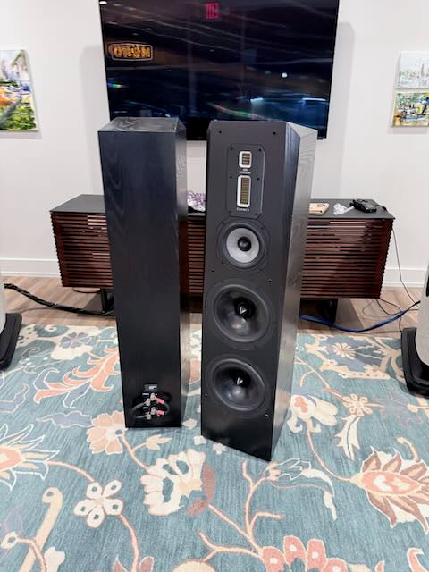Legacy Audio Signature SE Floorstanding Speakers
