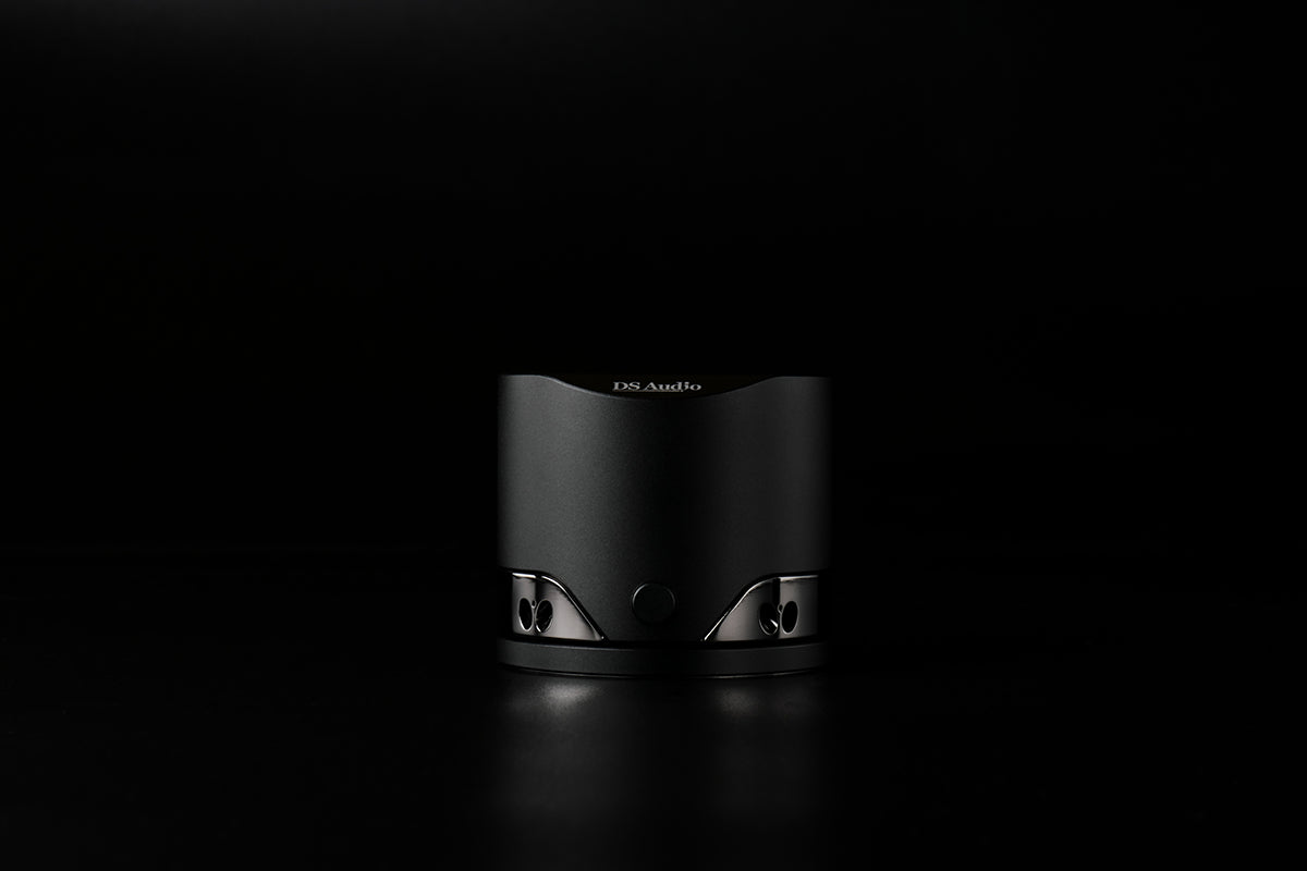 DS Audio ES-002 Eccentricity Detection Stabilizer