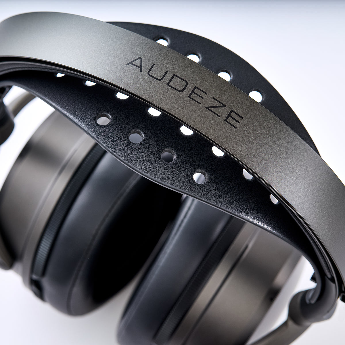Audeze Maxwell 2 Wireless Gaming Headset
