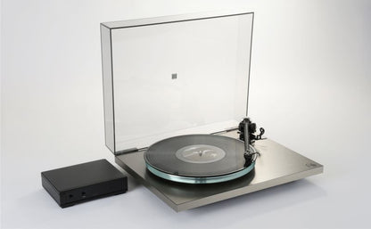 Rega Planar 6 RS Edition with Nd9 cartridge — manufacturer product photograph