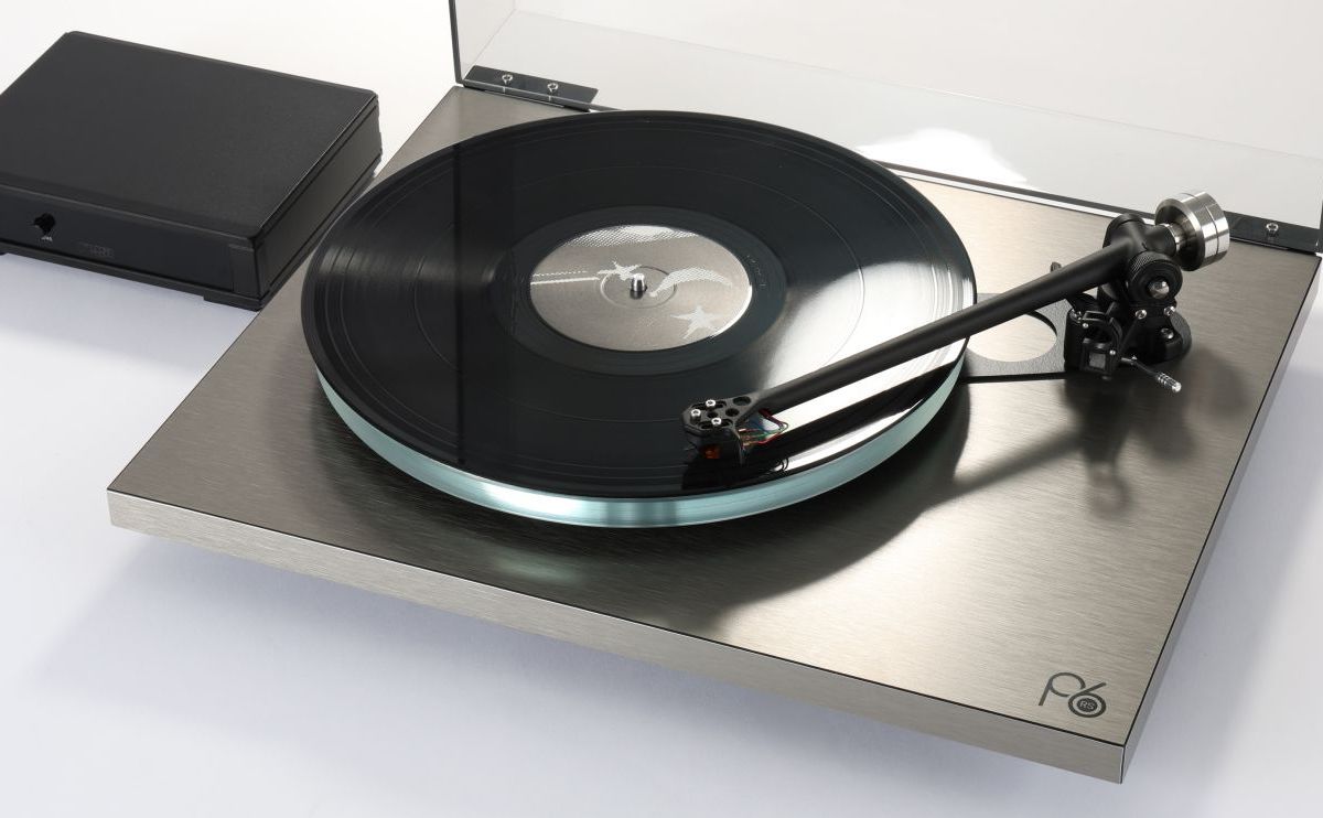 Rega Planar 6 RS Edition, RB880 tonearm, Nd9 cartridge and Neo MK2 supply