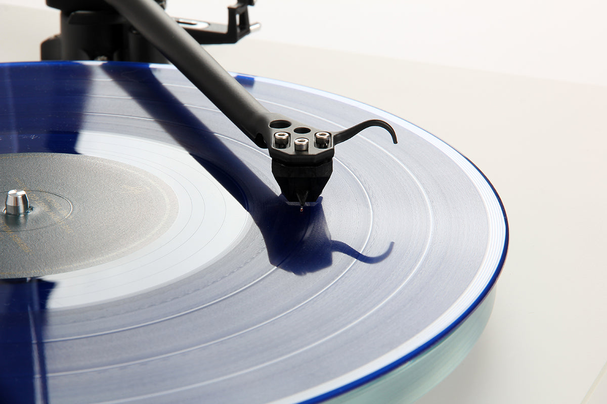 REGA Planar 6 Turntable