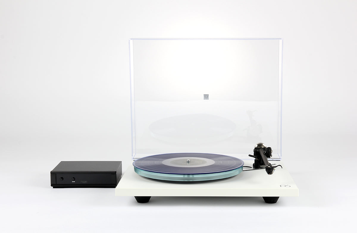 REGA Planar 6 Turntable