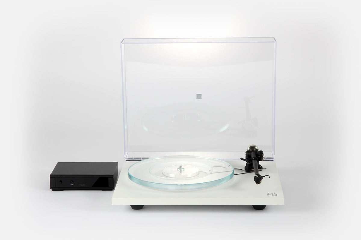 REGA Planar 6 Turntable
