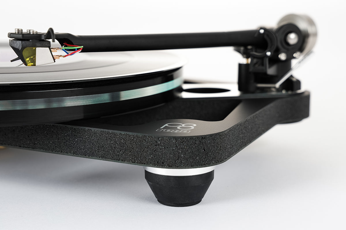 REGA Planar 8 Turntable