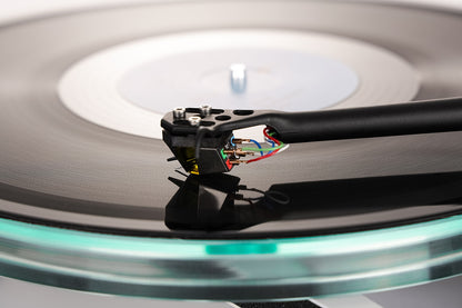 REGA Planar 8 Turntable