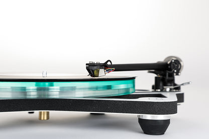 REGA Planar 8 Turntable
