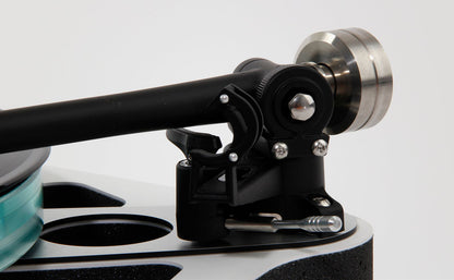 REGA Planar 8 Turntable