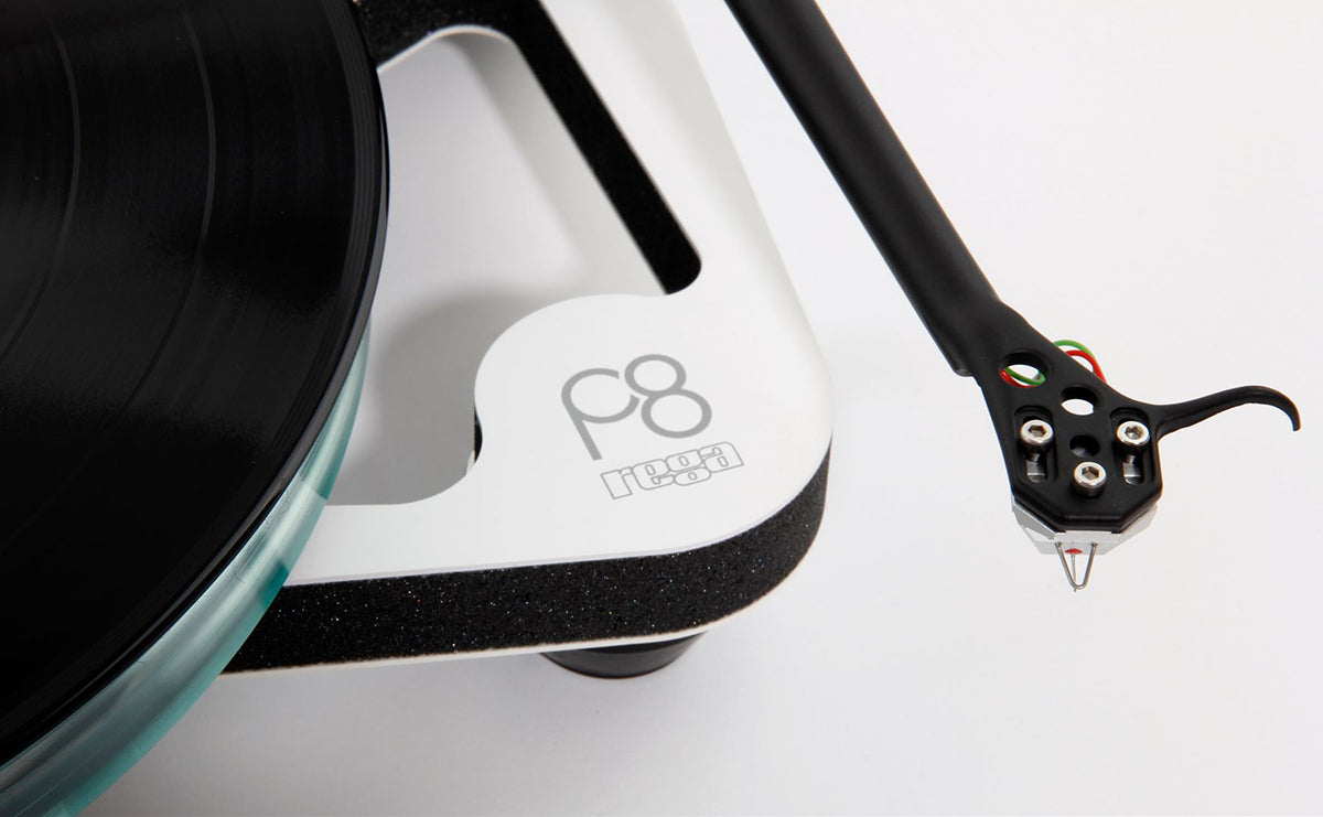REGA Planar 8 Turntable