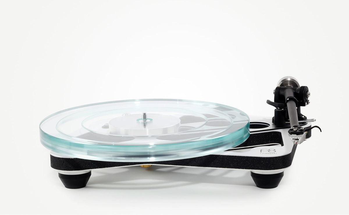 REGA Planar 8 Turntable