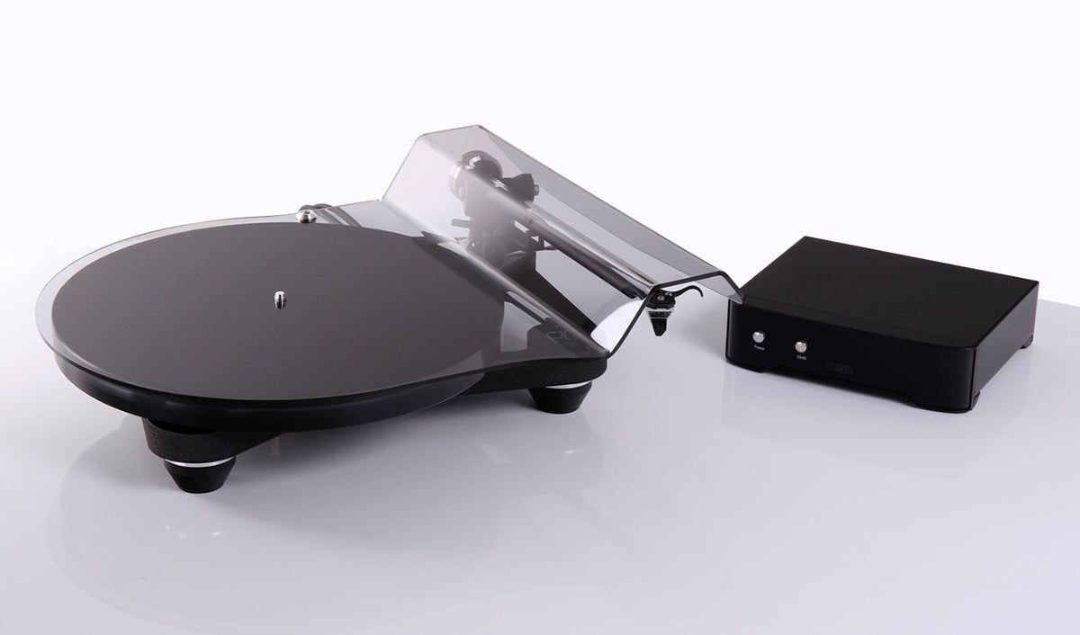 REGA Dustcover