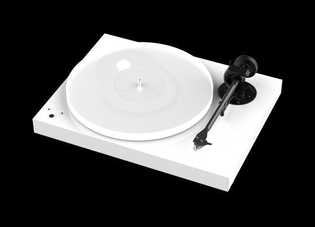 Pro-Ject X1 B Turntable