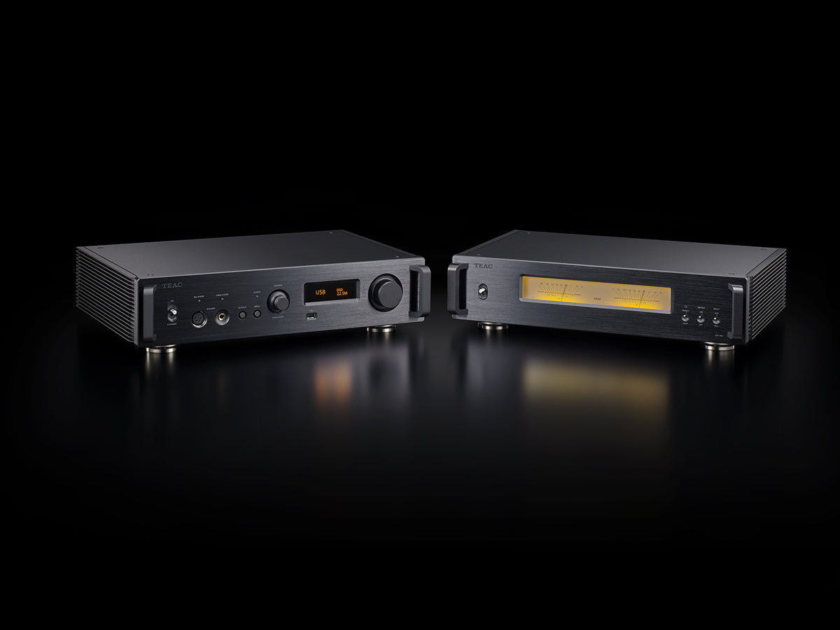 Teac AP-701 Stereo Power Amplifier