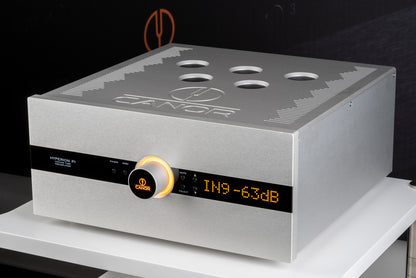 Canor Hyperion P1 - Vacuum Tube Preamplifier