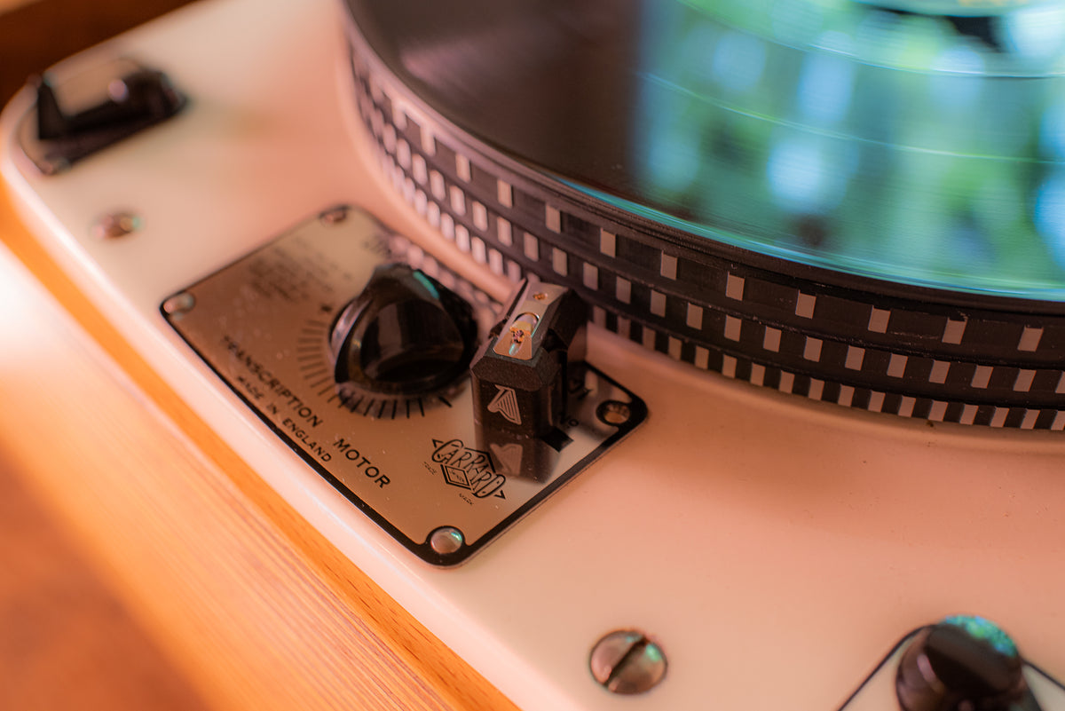 OTTA Mandolin cartridge beside a Garrard 301 platter