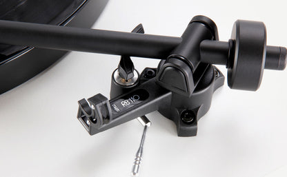 REGA Planar 1 Turntable With Carbon Cartridge
