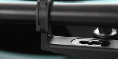 REGA RB220 Tonearm