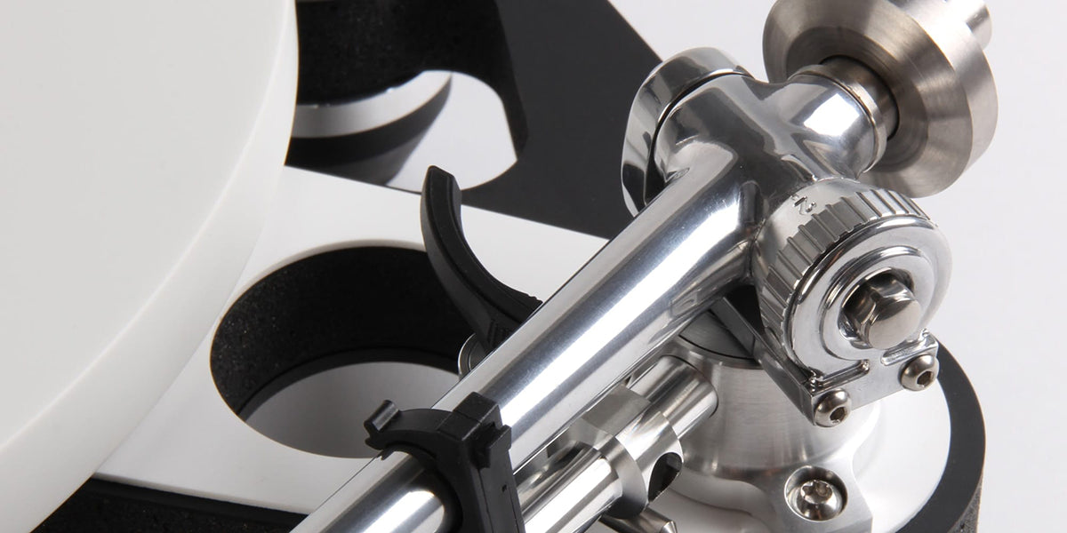 REGA RB3000 Tonearm