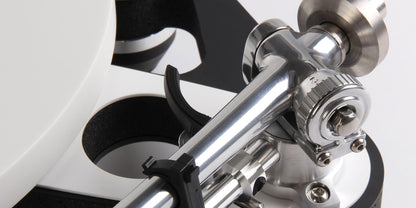 REGA RB3000 Tonearm