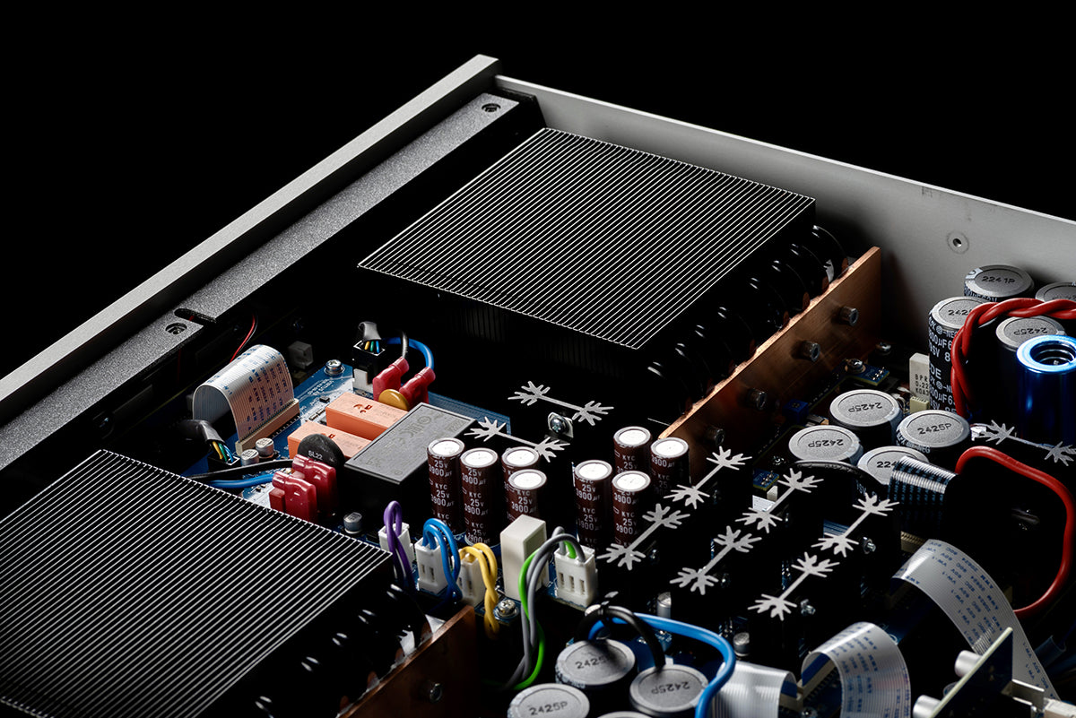 Canor Virtus A3 - All-In-One Hybrid Amplifier