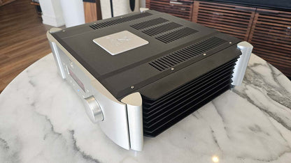 Simaudio Moon 700i Integrated Amplifier - Trade-In