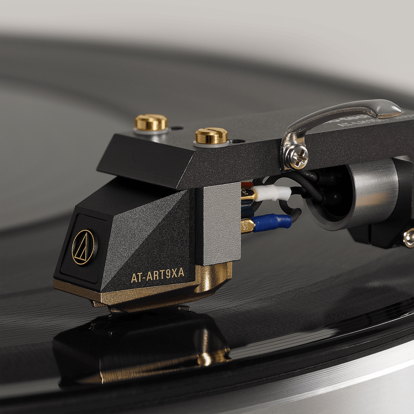 Audio-Technica AT-ART9XA Non-Magnetic Coil Cartridge