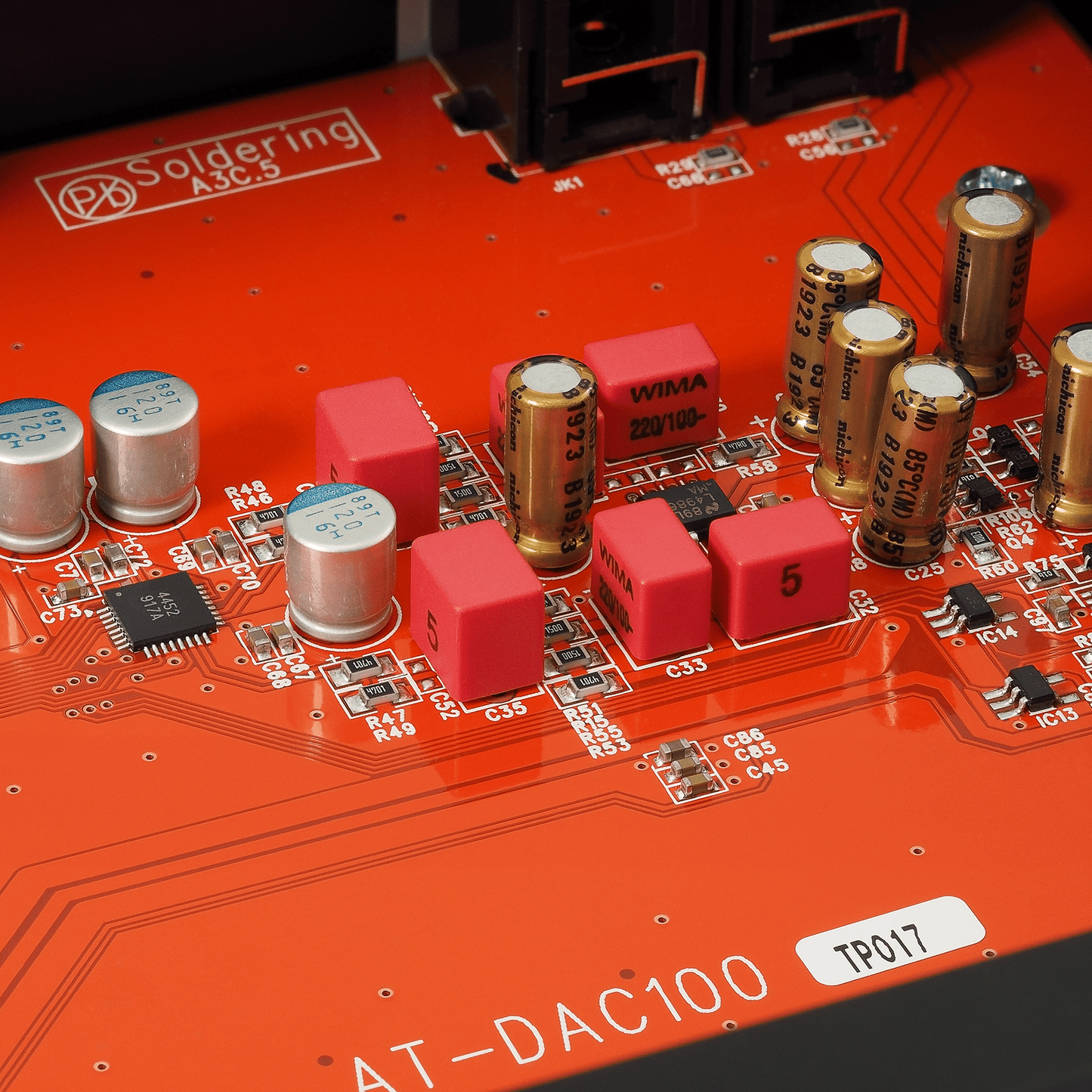 Audio-Technica AT-DAC100 Digital-To-Analog Converter