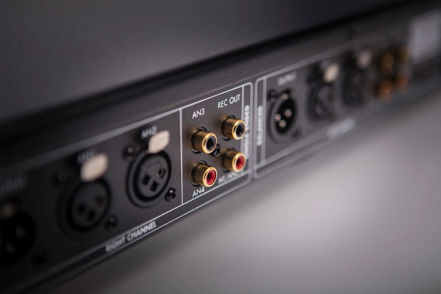 Electrocompaniet EC 4.8 MKII Reference Preamplifier - Store Demo