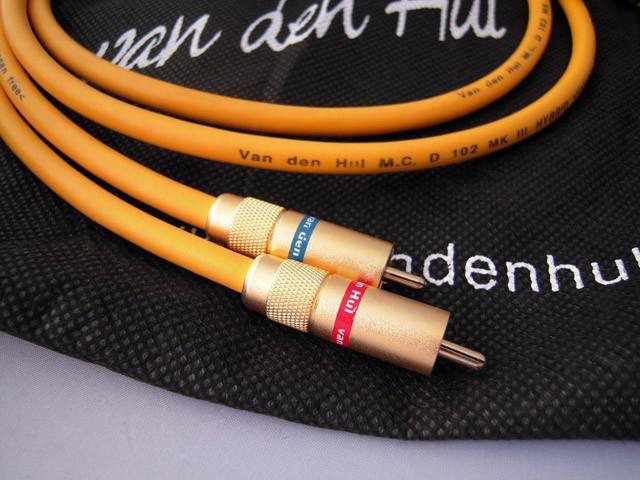 Van Den Hul's The D-102 III Hybrid Interconnects (RCA, XLR